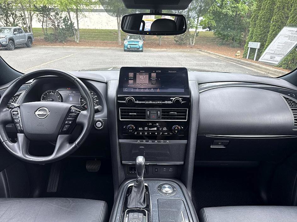 2023 Nissan Armada SL photo 18