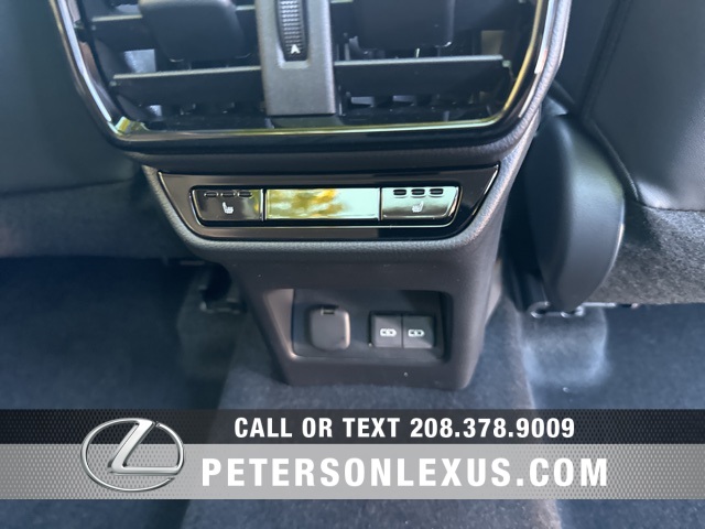 2026 Lexus NX 350h Luxury AWD photo 17