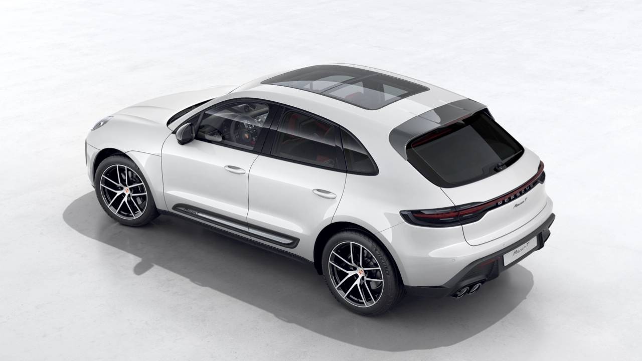 2026 Porsche Macan T photo 4