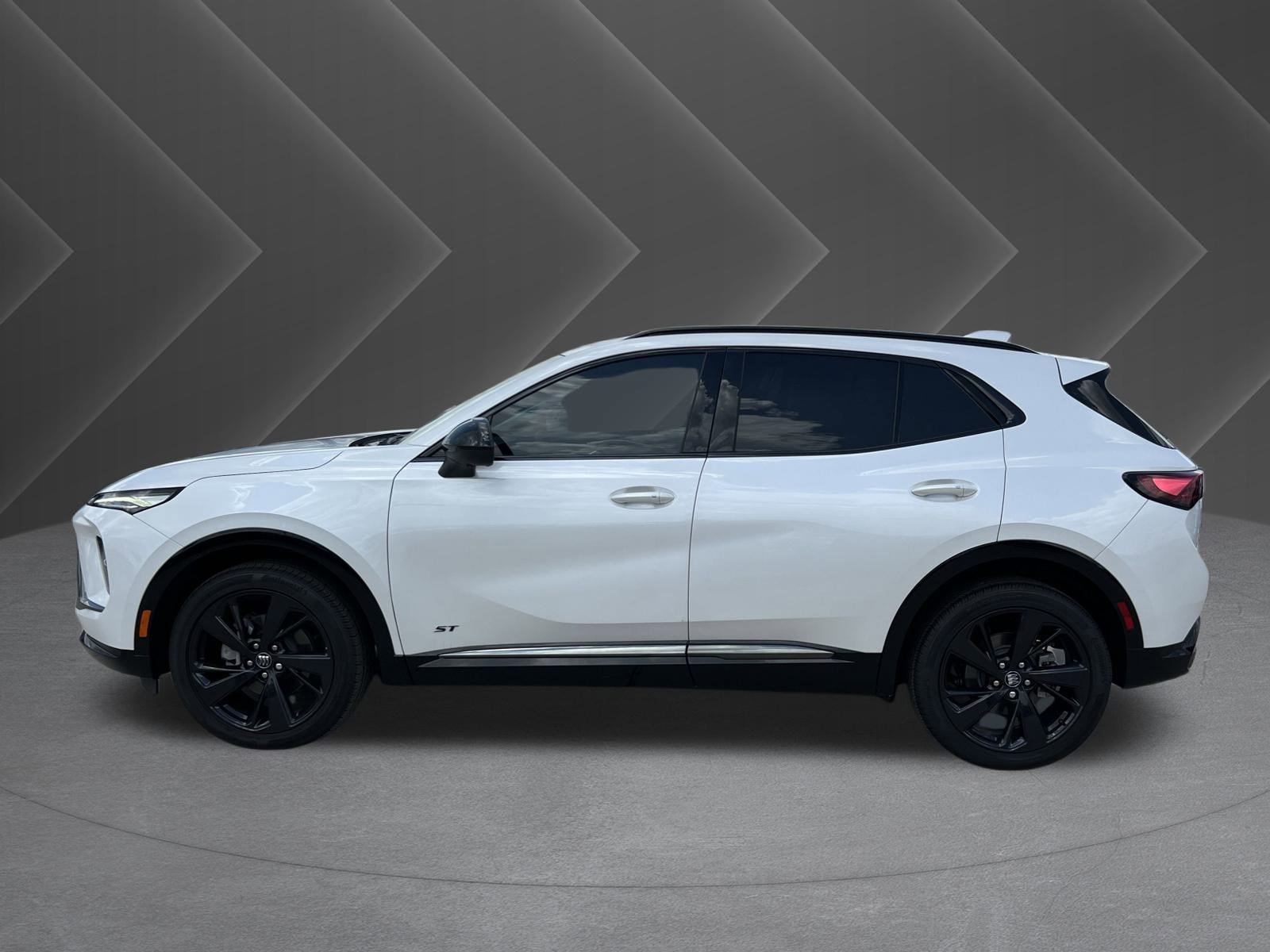 2025 Buick Envision Sport Touring photo 2