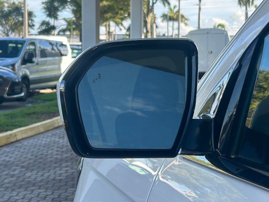 2022 Ford Expedition XLT photo 14