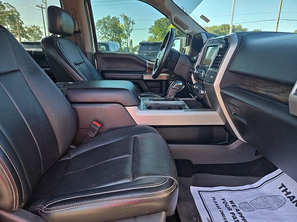 2018 Ford F-150 Lariat photo 19