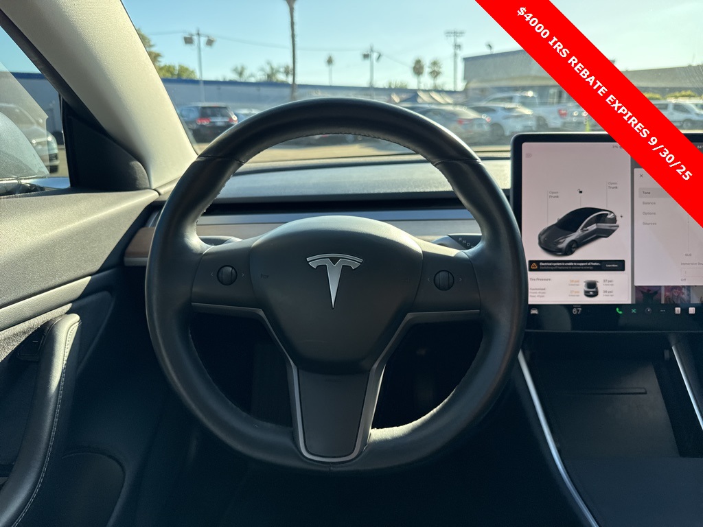 2018 Tesla Model 3 Long Range photo 8
