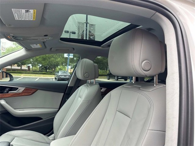 2022 Audi A4 40 Premium photo 14