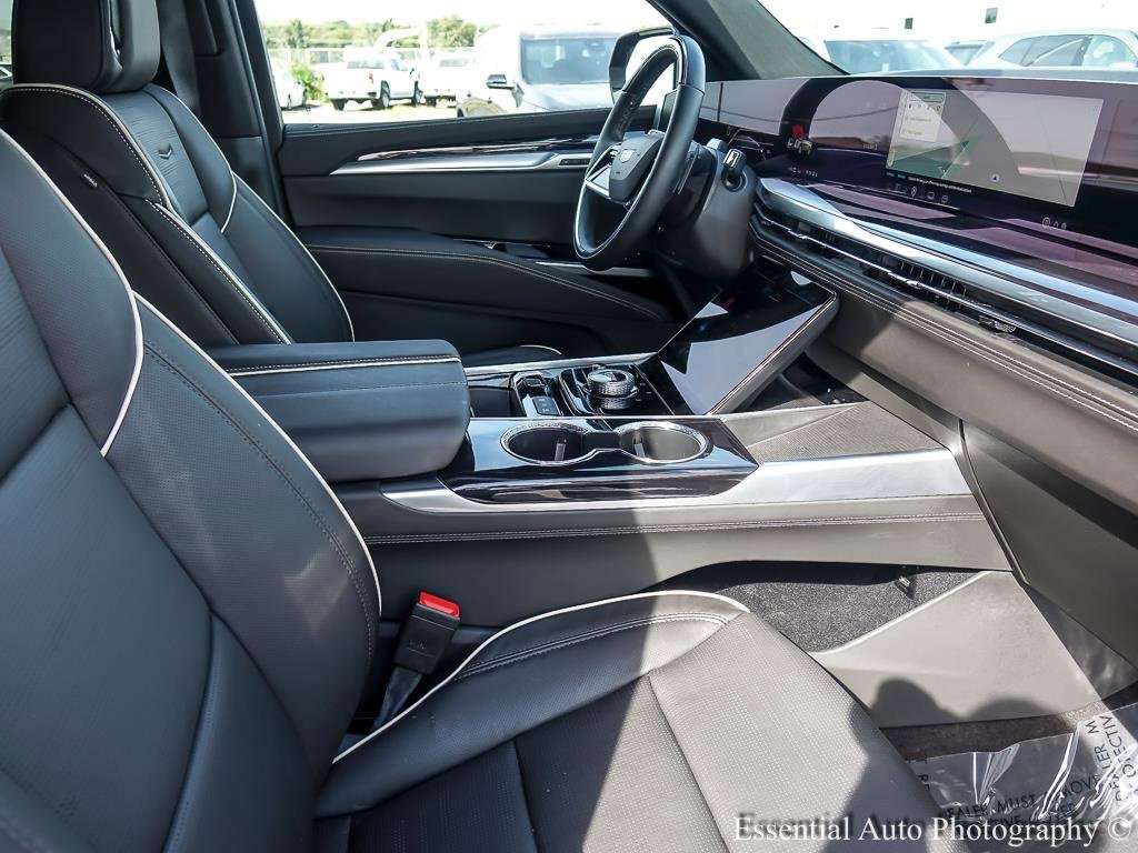 2025 CADILLAC ESCALADE - Image 30