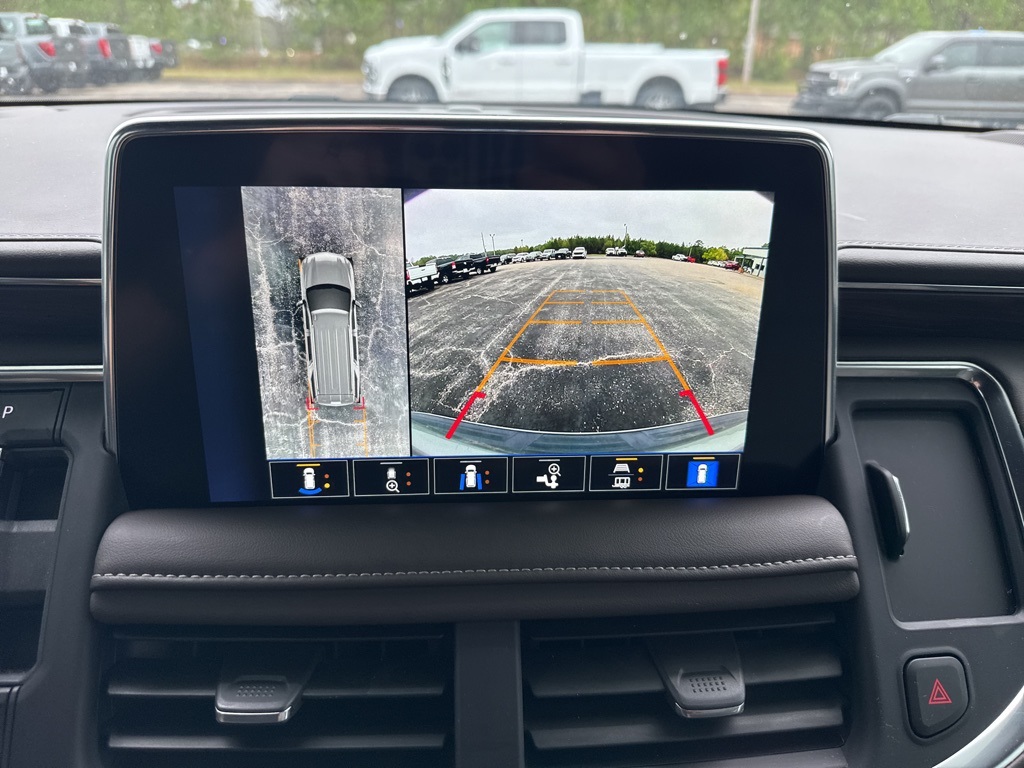 2023 Chevrolet Tahoe Z71 photo 4