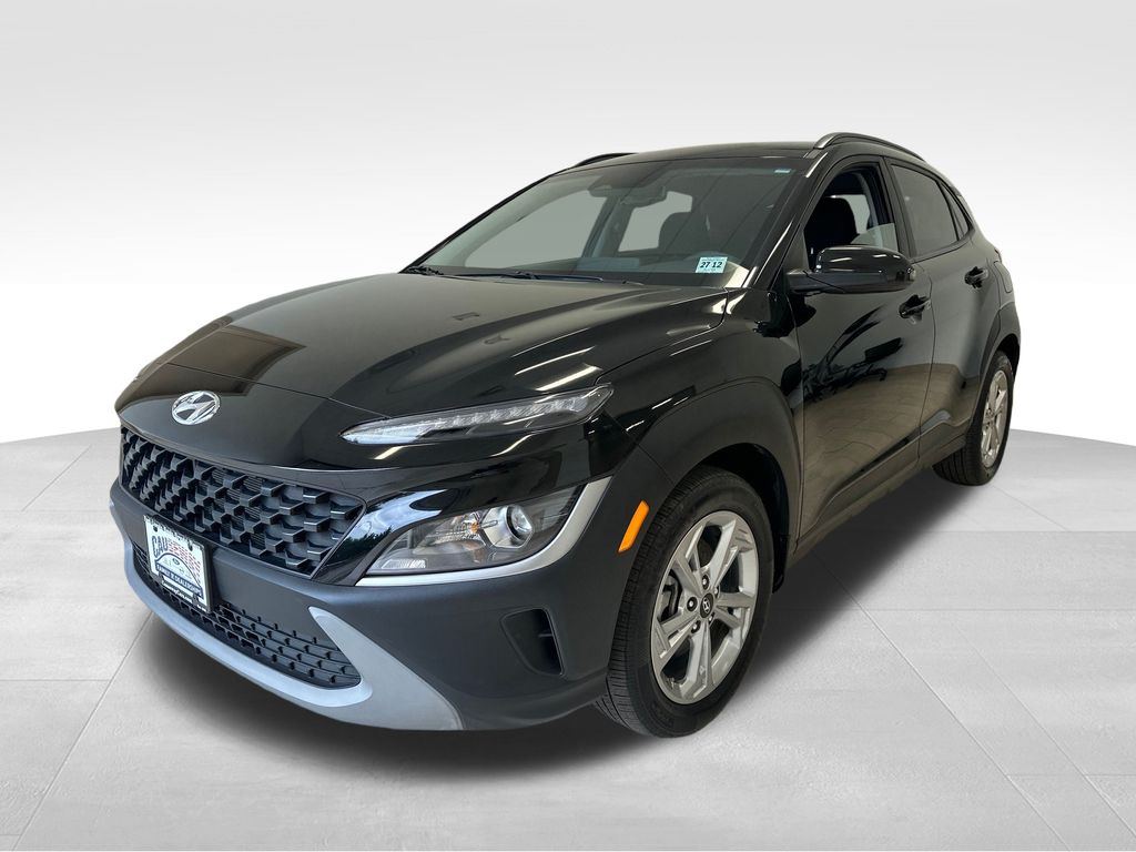 2023 Hyundai Kona SEL photo 3