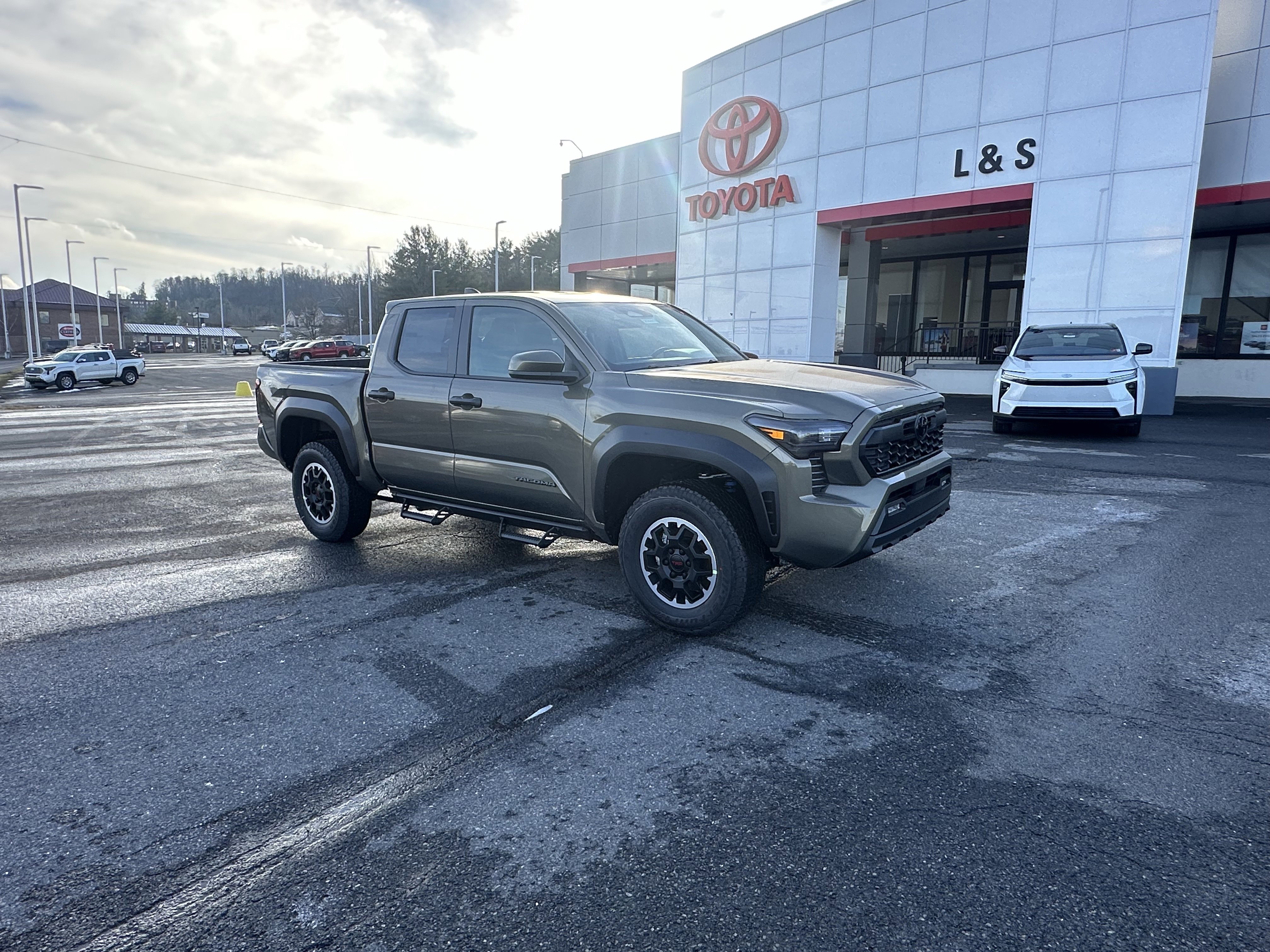 2026 Toyota Tacoma TRD Off Road's photo