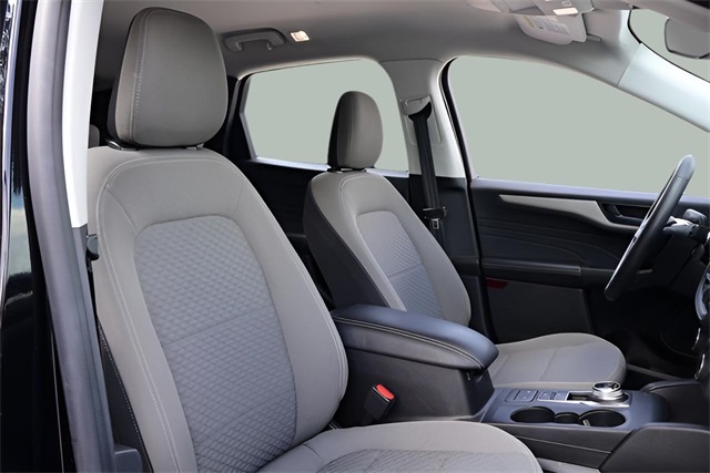 2022 Ford Escape SE photo 8