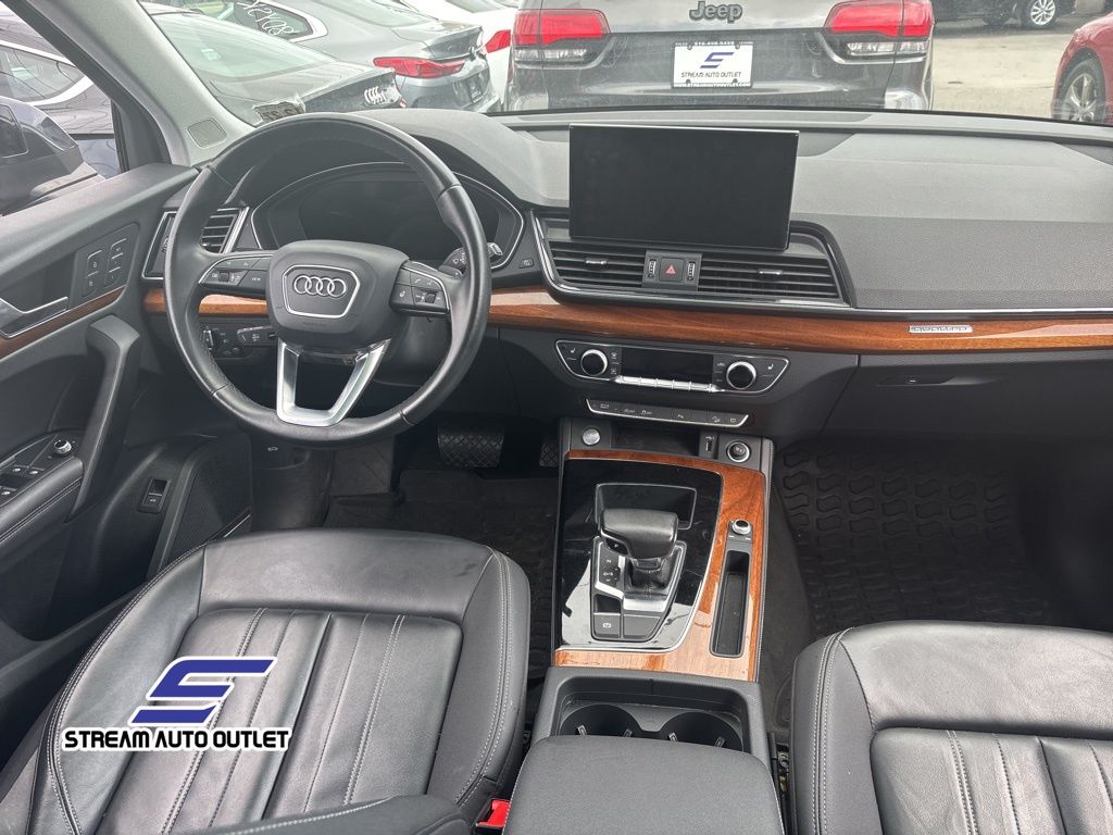 2023 Audi Q5 40 Premium Plus photo 16