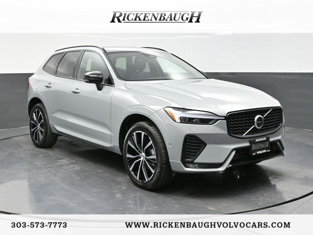 2025 Volvo XC60 Plus's photo