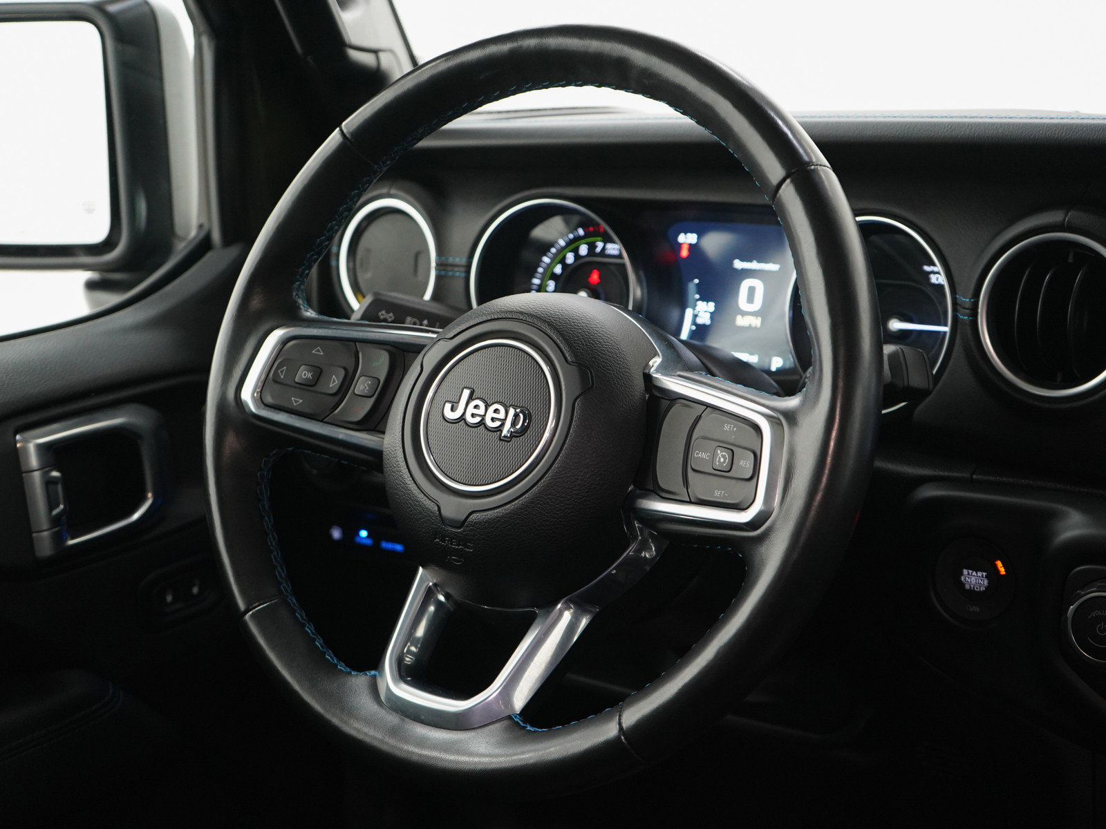 2023 Jeep Wrangler Rubicon 4xe photo 13