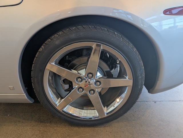 2007 Chevrolet Corvette Base photo 8