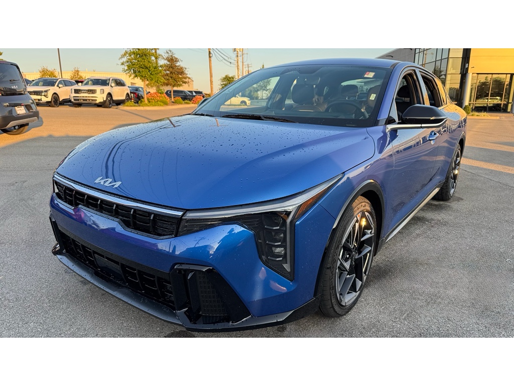2025 Kia K4 GT-Line photo 27