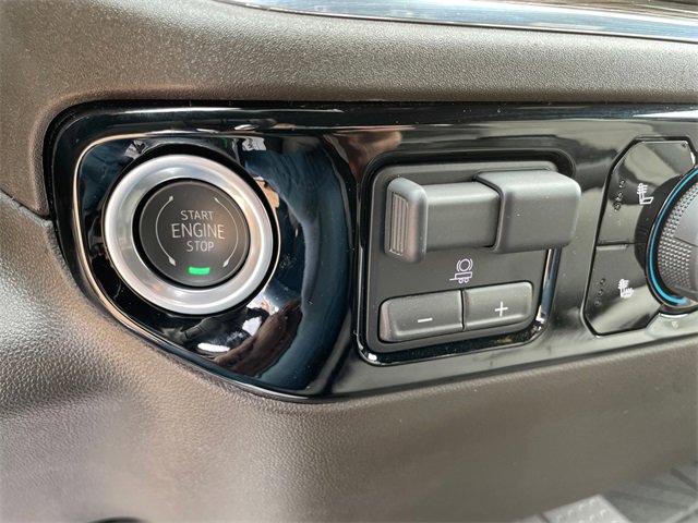 2024 Chevrolet Silverado 1500 LT photo 27
