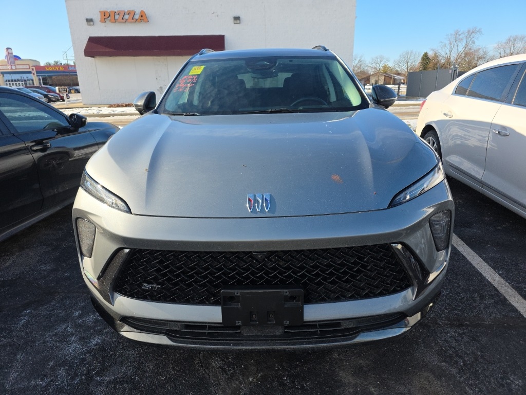 2024 Buick Envision Sport Touring's photo