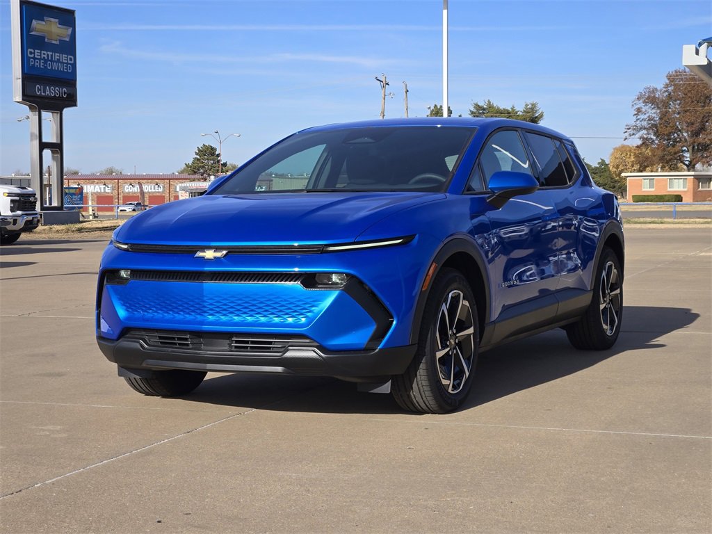 2026 Chevrolet Equinox EV 1LT photo 2