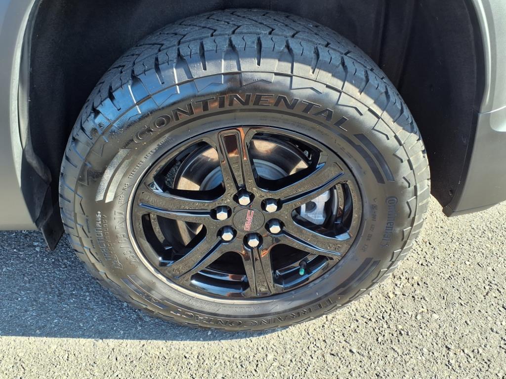 2023 Gmc Acadia AT4 photo 23