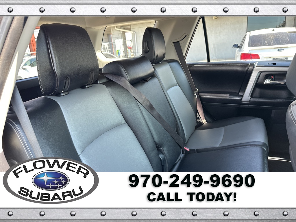 2016 Toyota 4Runner SR5 Premium photo 14