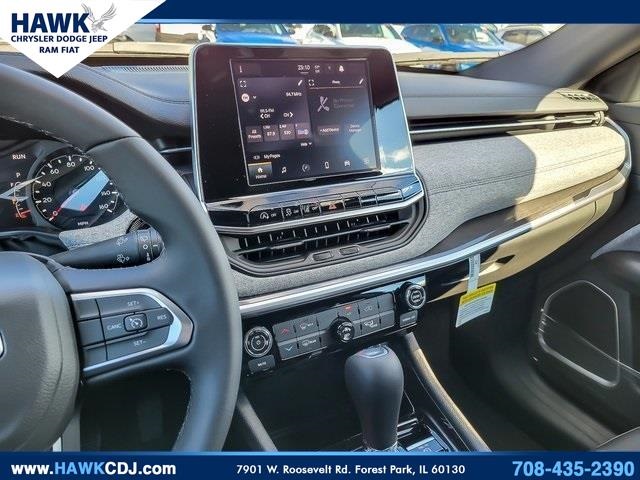 2025 JEEP COMPASS - Image 18