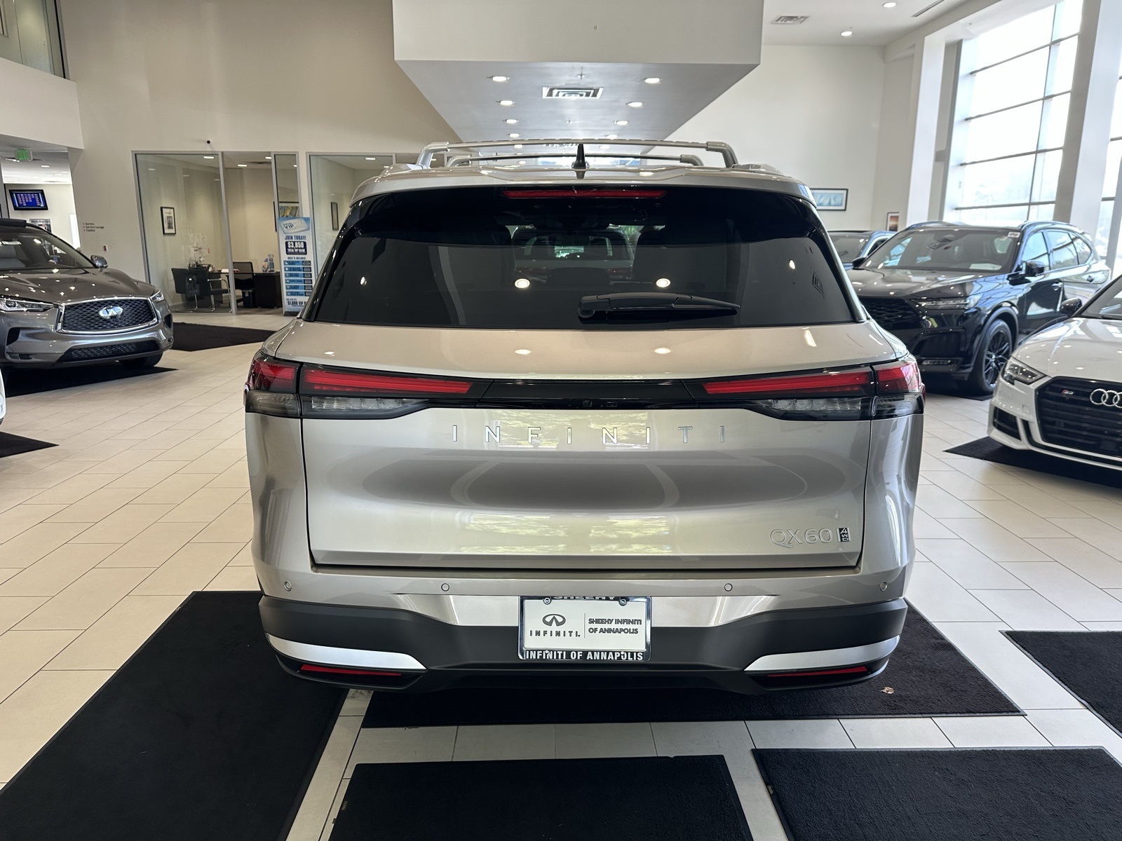2026 Infiniti QX60 Luxe photo 6