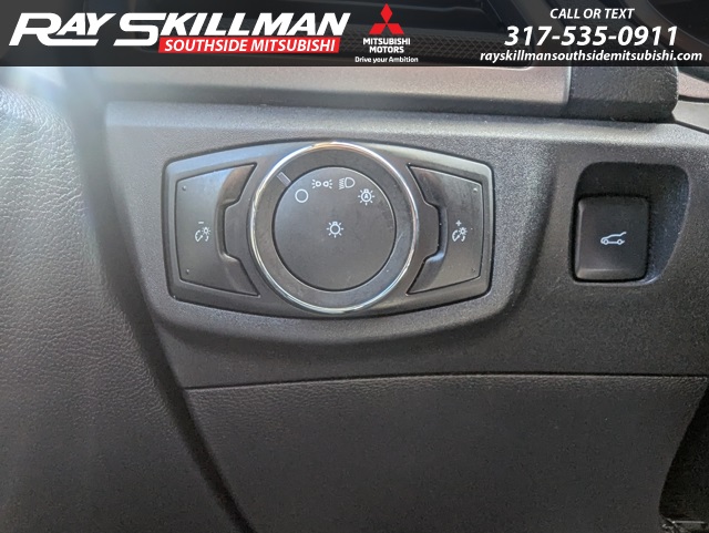 2020 Ford Fusion SE photo 21