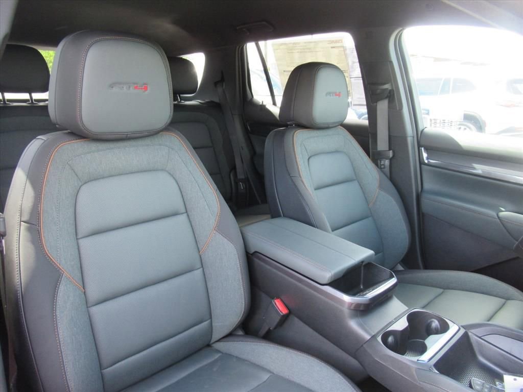 2026 Gmc Terrain AT4 photo 5