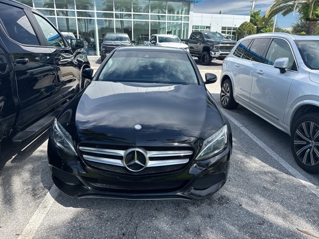 2017 Mercedes Benz C 300 4MATIC photo 3