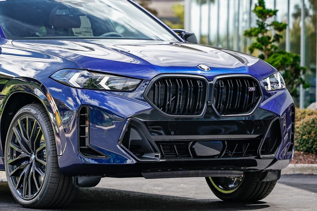 2026 Bmw X6 M photo 2