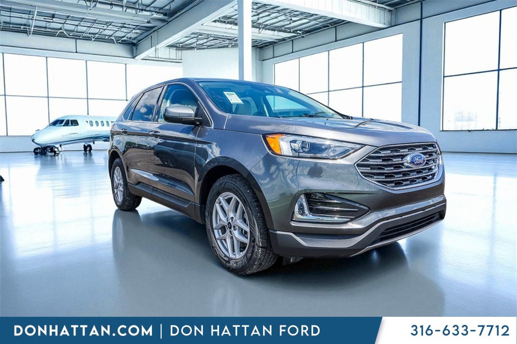 2022 Ford Edge SEL photo 32
