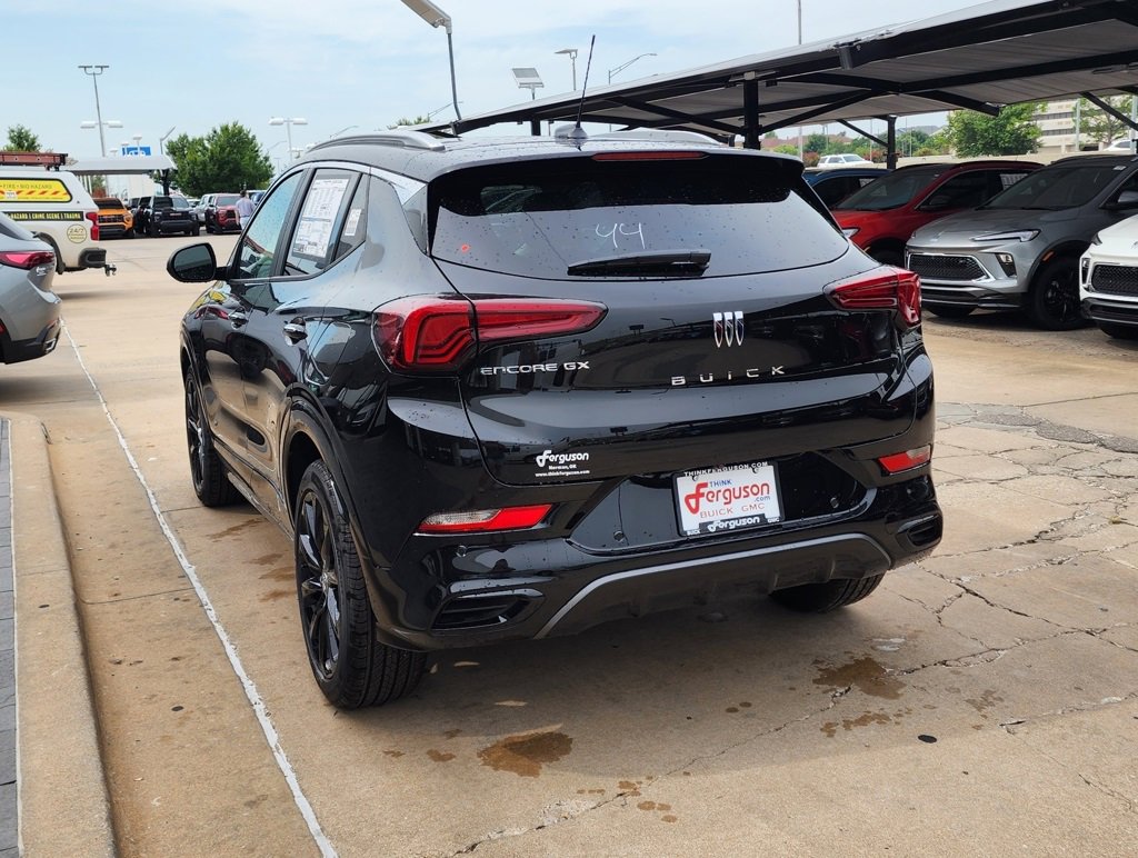 2026 Buick Encore GX Sport Touring photo 2