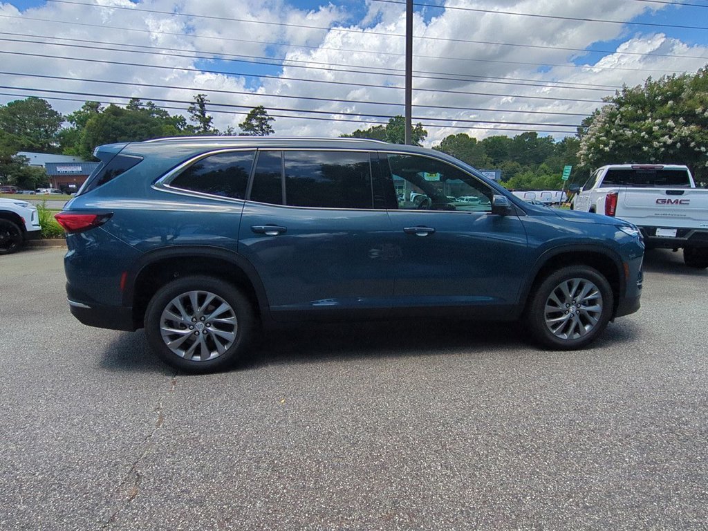 2025 Buick Enclave Preferred Sport photo 8