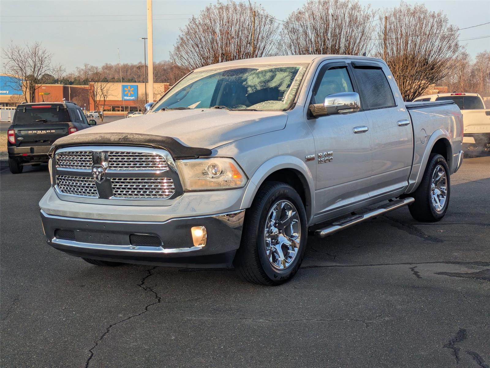 2017 RAM Ram 1500 Pickup Laramie's photo