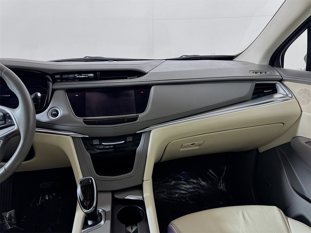 2017 Cadillac XT5 Luxury photo 8