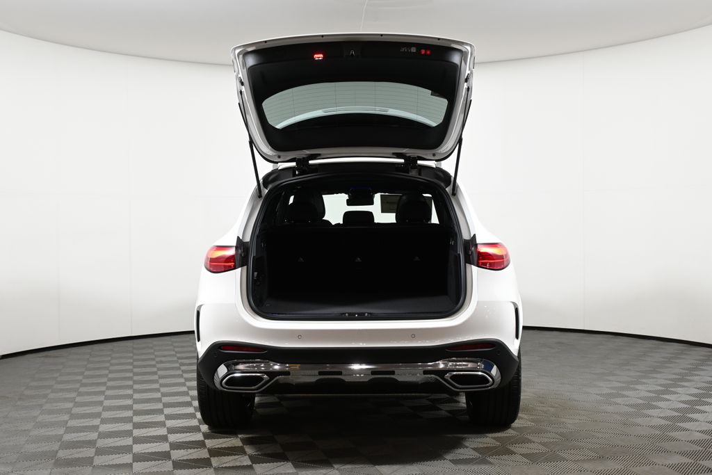2025 Mercedes Benz GLC 300 4MATIC photo 24