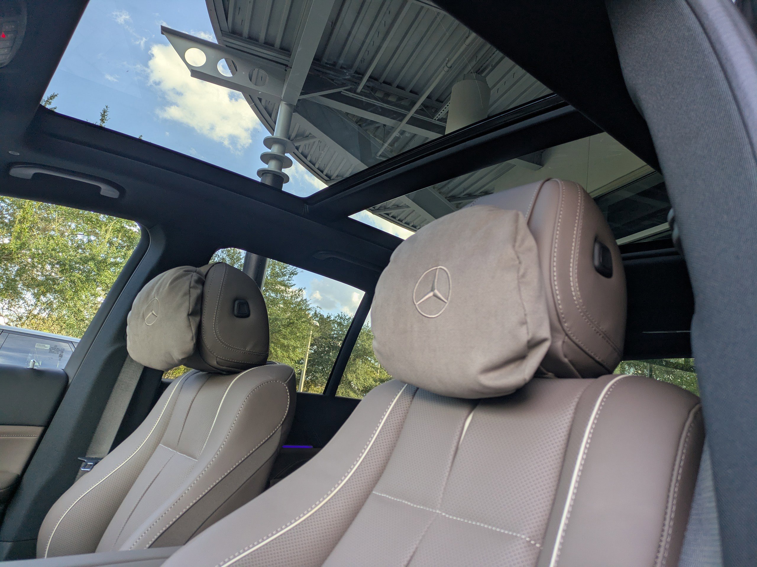 2026 Mercedes Benz GLE 350 photo 4