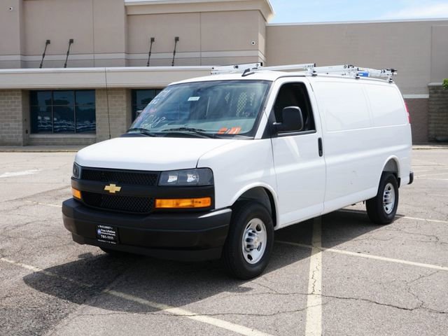 2025 Chevrolet Express Cargo Work Van's photo