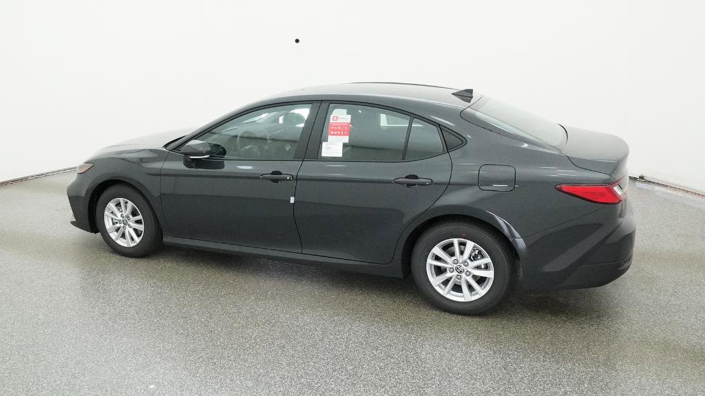 2026 Toyota Camry LE photo 8