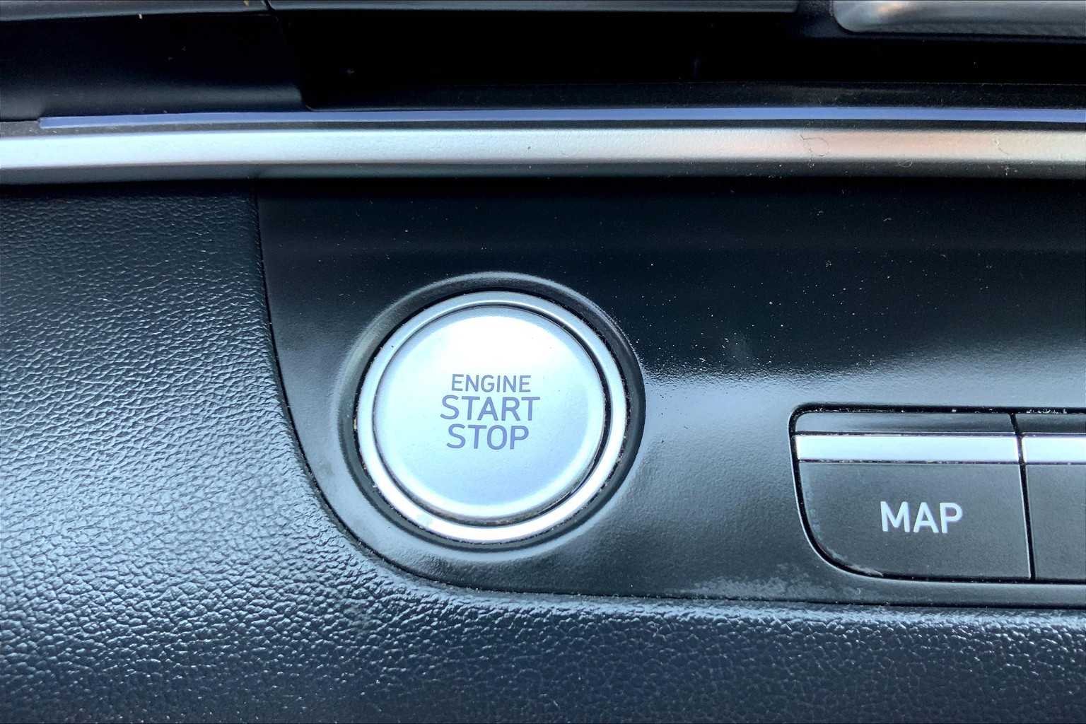 2021 Hyundai Elantra Limited photo 31