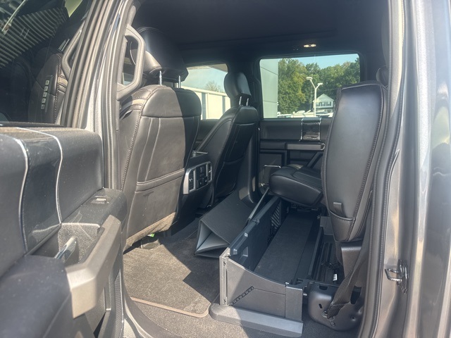2021 Ford F-250 photo 21