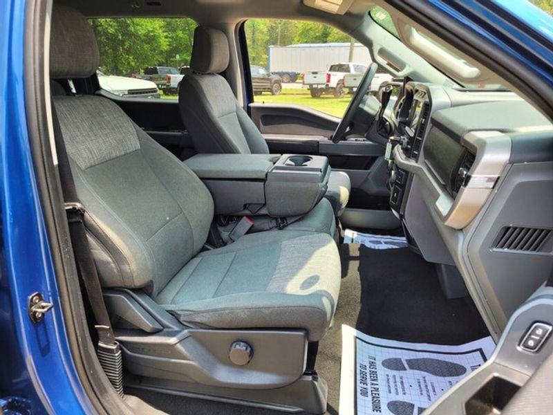 2023 Ford F-150 XLT photo 12