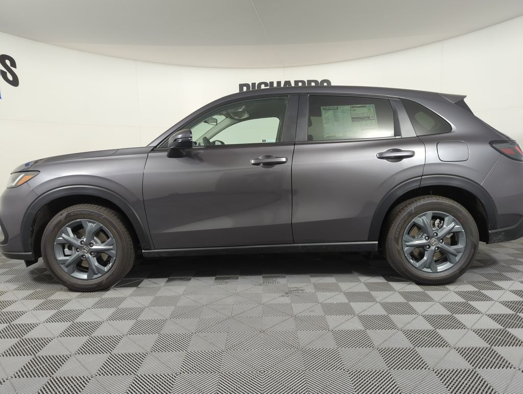 2026 Honda HR-V LX photo 2