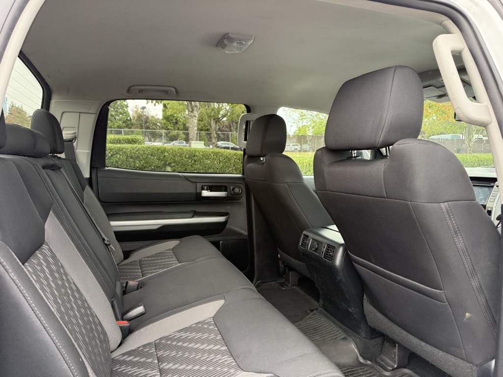 2018 Toyota Tundra SR5 photo 20