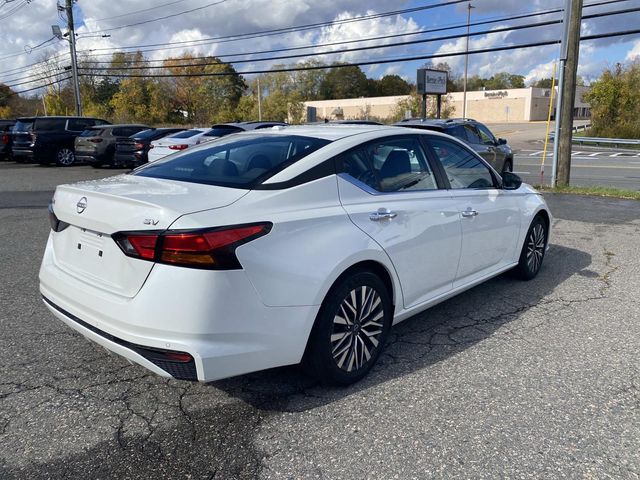 2024 Nissan Altima 2.5 SV photo 3