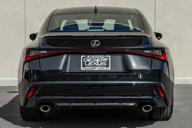 2025 Lexus IS 350 F SPORT photo 4