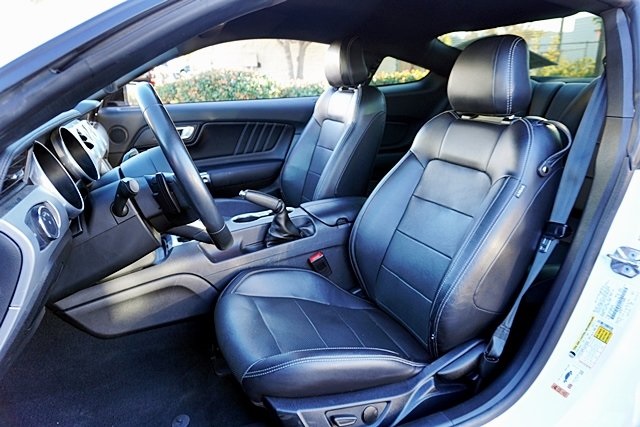 Used 2020 White Ford GT Premium image 16