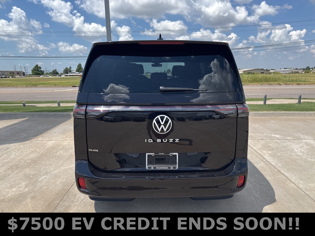 2025 Volkswagen ID. Buzz Pro S photo 3