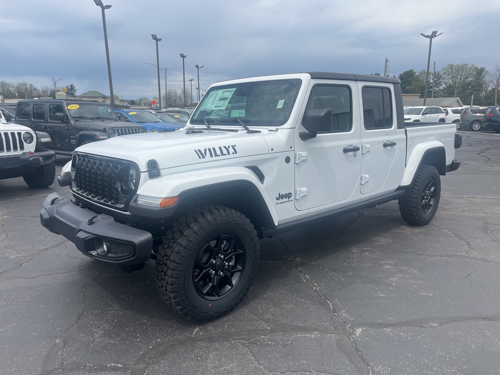 2025 Jeep Gladiator Willys photo 3