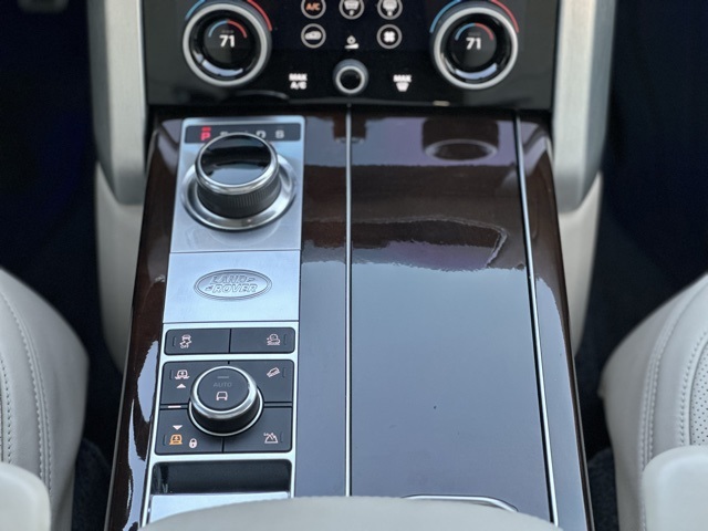 2021 Land Rover Range Rover P525 HSE HSE Westminster Edition photo 32