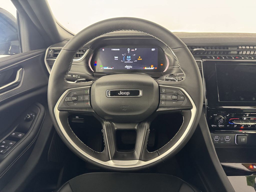 2024 Jeep Grand Cherokee Altitude X photo 14